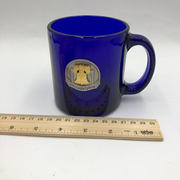 Cobalt Blue Glass Coffee Tea Mug Philadelphia Liberty Bell Tourist Souvenir - Picture 10 of 12